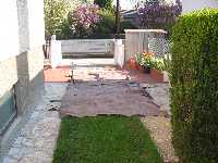 Schwimmbad mit Kleingert - Referenzfoto · 