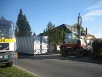 Seehaus am Neufelder See, Tauber (2008) - Referenzfoto · Das Abbruchmaterial wird auf Container verladen und entsorgt