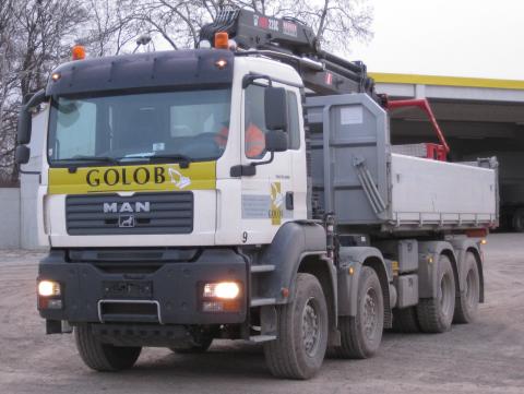 Maschinenbild 1: LKW 4 Achsen mit Kran und Abrollcontainer